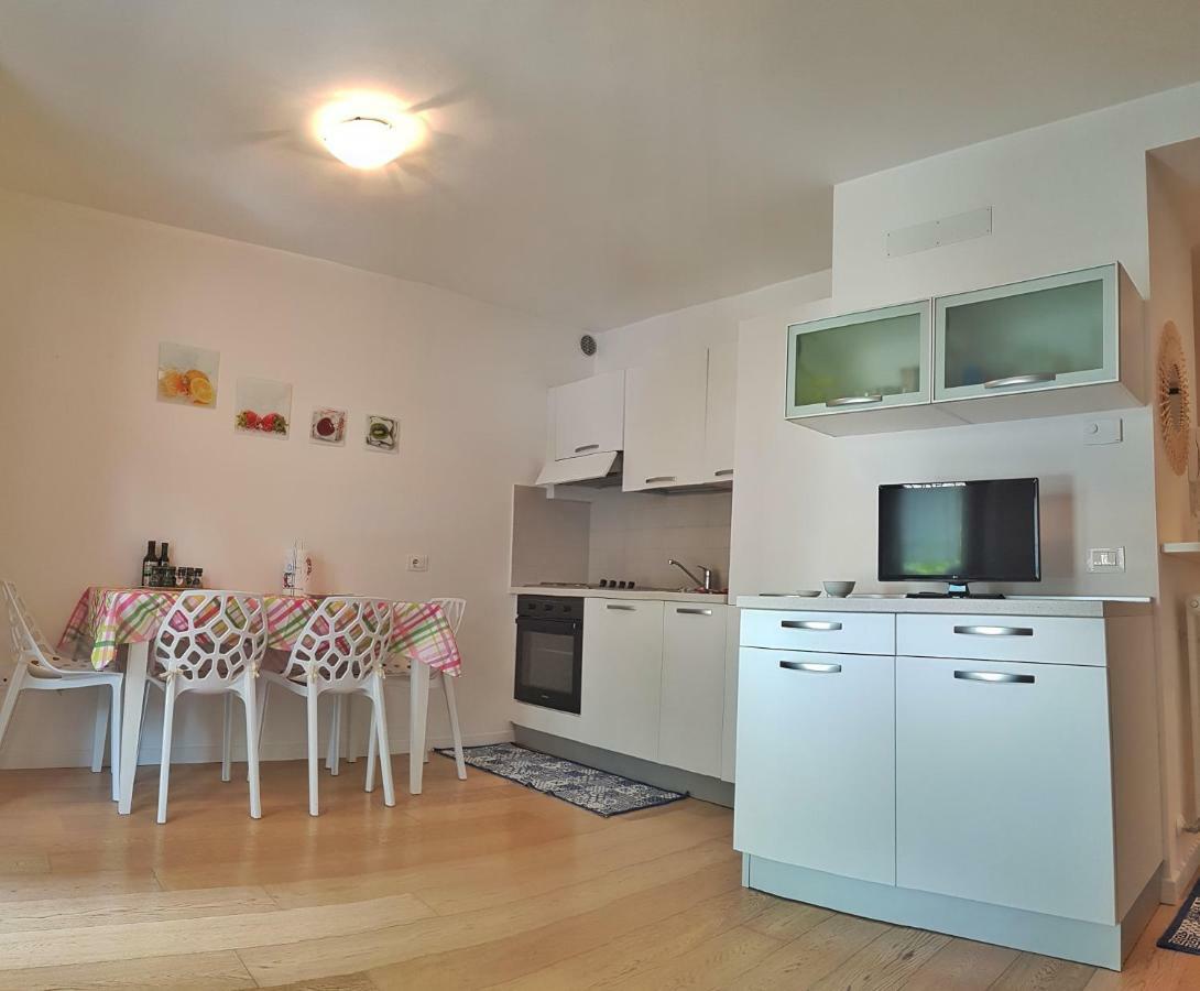 Nadia Apartment - Active Holiday And Relax Arco Esterno foto
